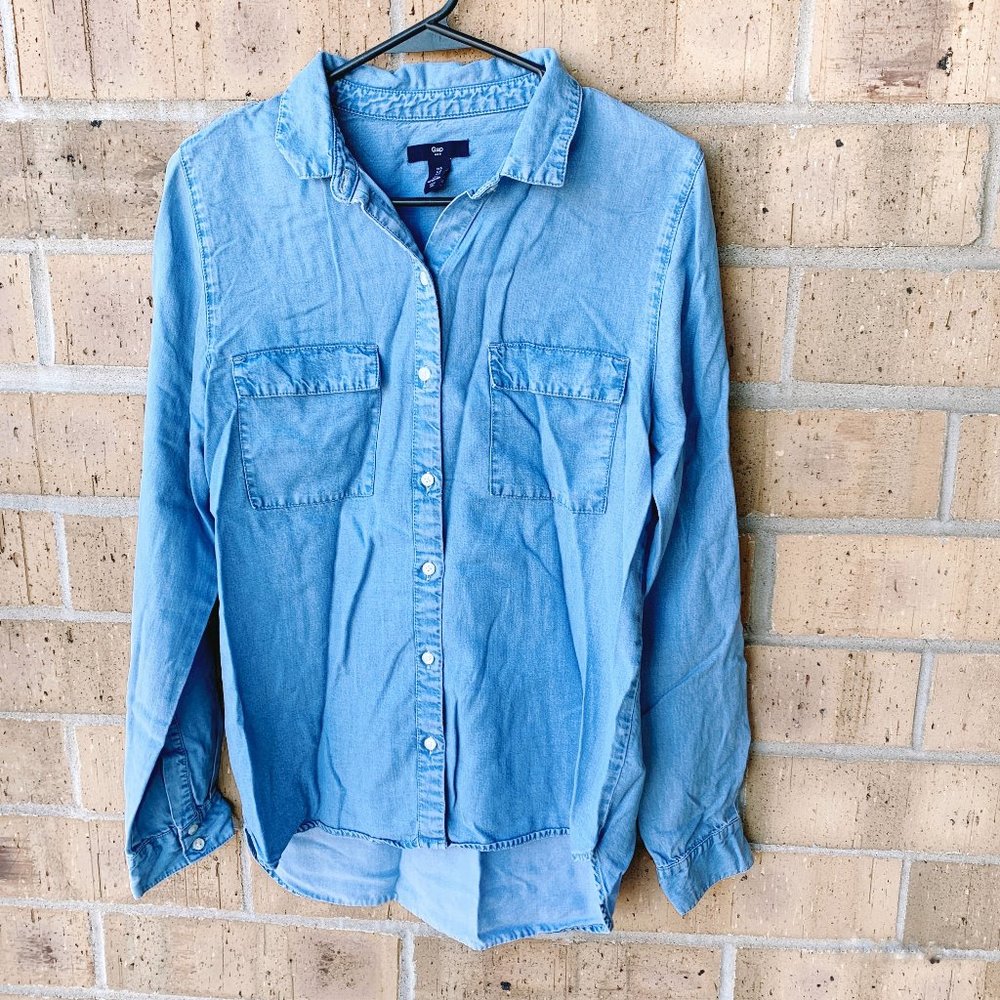 Gap Factory Soft Chambray Button Down Shirt